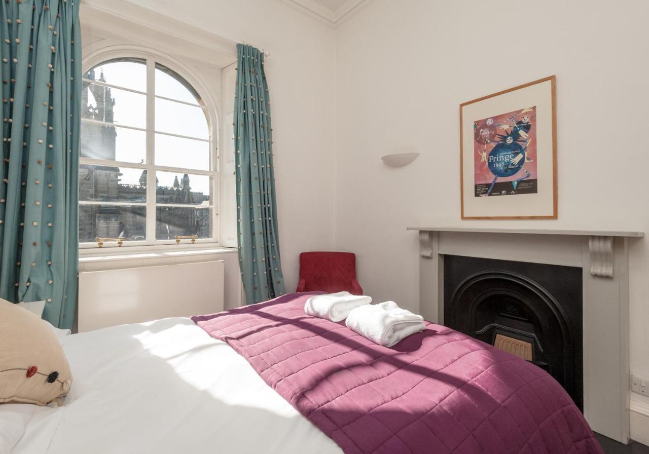 Parliament Sq Apartment Edinburgh Exterior photo